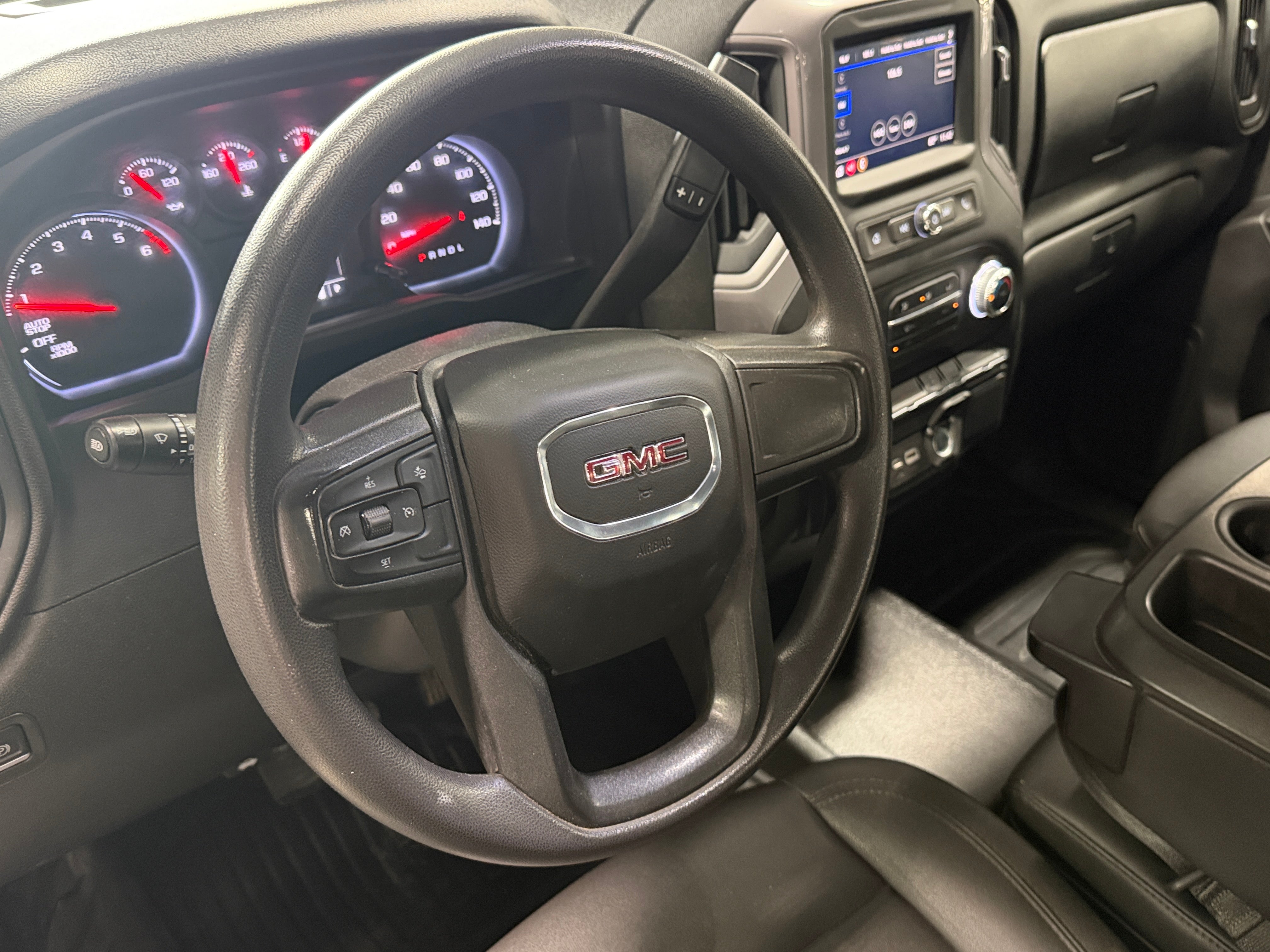 gmc sierra 1500 2022 1GTRHAEK0NZ546154 image gmc sierra 1500 2022 1GTRHAEK0NZ546154 image